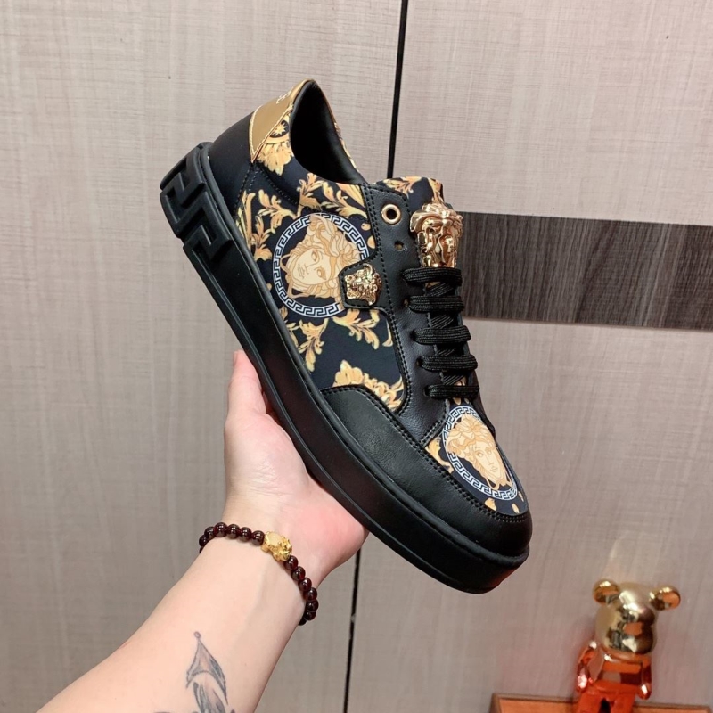 Givenchy Sneakers